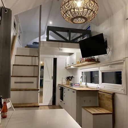 Holiday Tiny House * Hilders